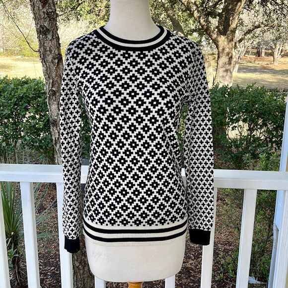 Magaschoni Crew Neck Print Sweater - Picture 1 of 4